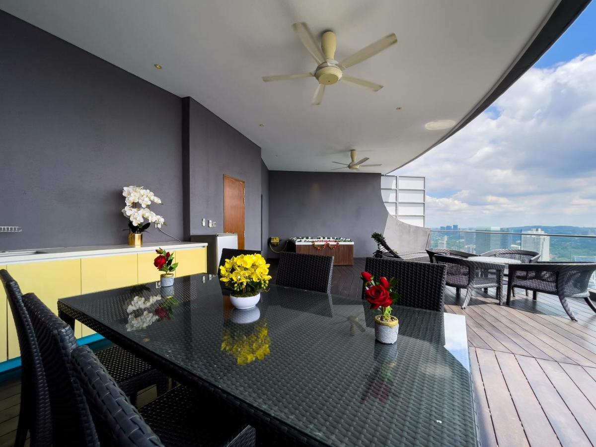 Vortex Suites Klcc By Nadia Guesthouse Kuala Lumpur Esterno foto